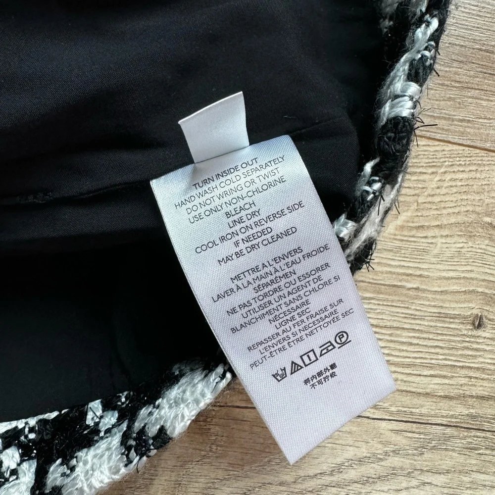 Anthopologie houndstooth skirt